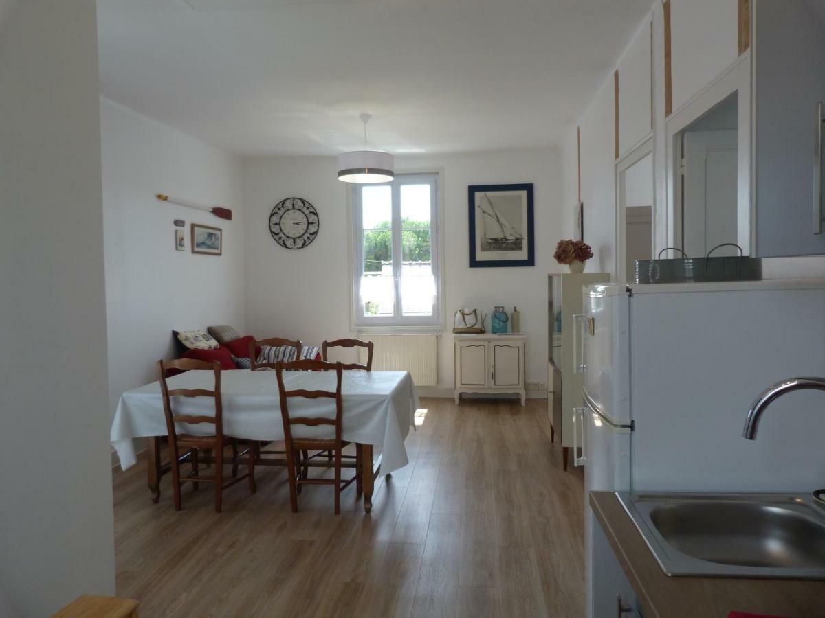 Le Pouliguen Tout A Pied - Grand Appart Lumineux - Menage Et Linge Non Compris Exterior photo